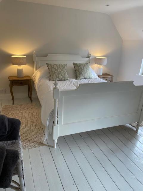 Masons Cottage, An Idyllic Retreat In An Area Of Outstanding Beauty, Close To Blenheim Palace, Oxford & The Cotswolds Stonesfield Exterior foto